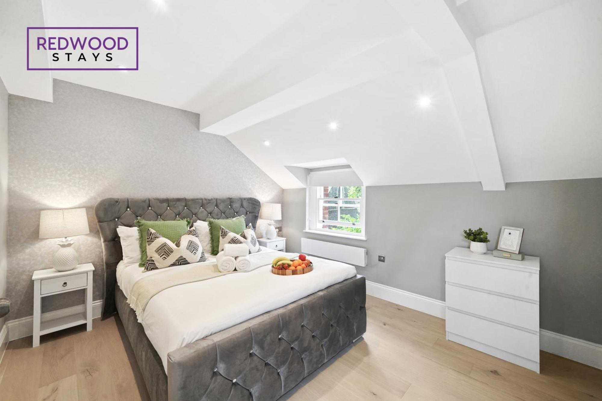 Top Quality 2 Bed 1 Bath Apartments For Contractors By Redwood Stays 독서 외부 사진